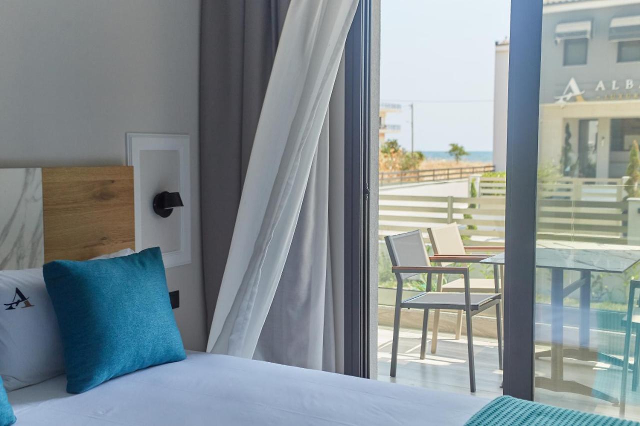 Albatros Luxury Suites Неа-Врасна Екстер'єр фото