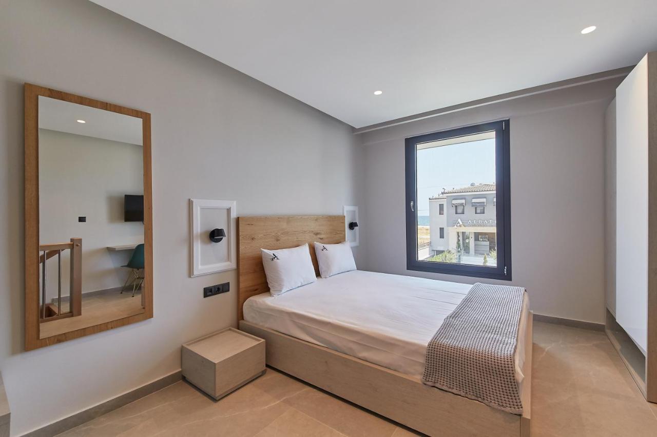 Albatros Luxury Suites Неа-Врасна Екстер'єр фото
